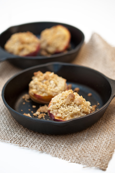 Baked peach crumble