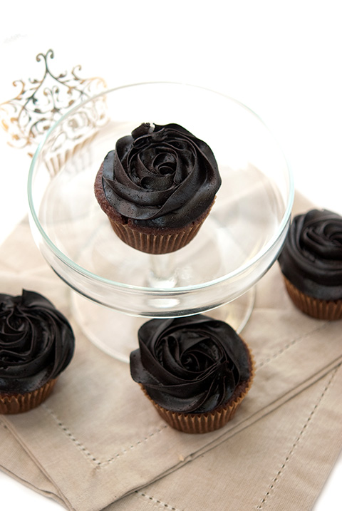 vanilla creme chocolate cupcakes recipe