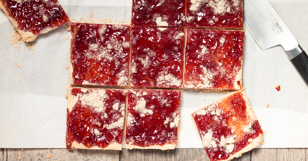 Strawberry Shortbread Bars