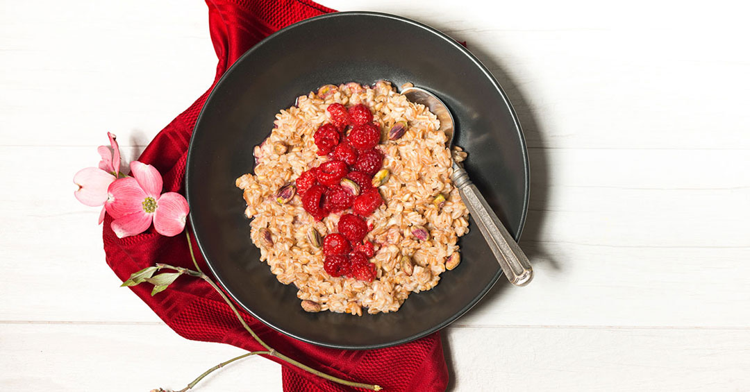 Raspberry Vanilla Farro Porridge