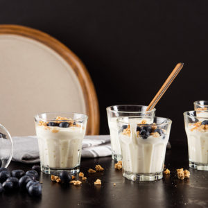 Homemade vanilla yogurt recipe